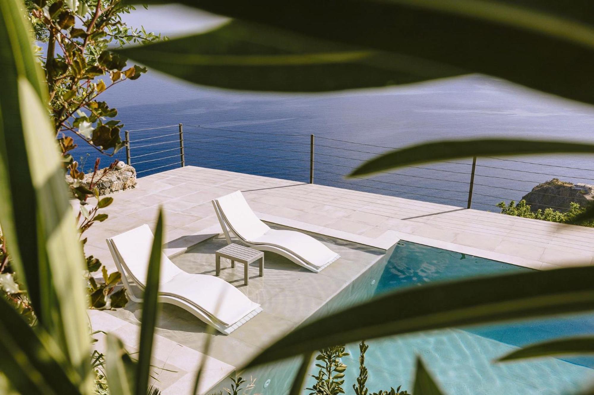 Anemos Luxury Villas 罗达奇诺 外观 照片