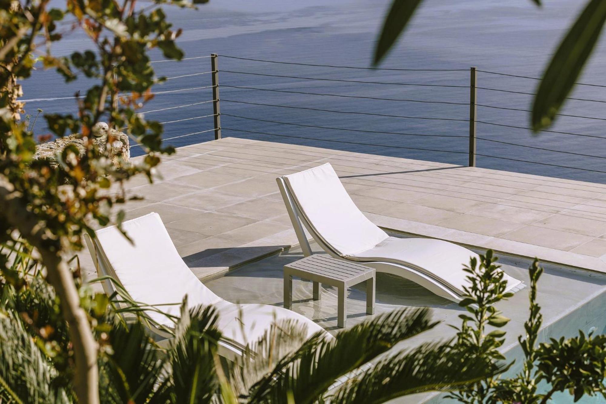 Anemos Luxury Villas 罗达奇诺 外观 照片