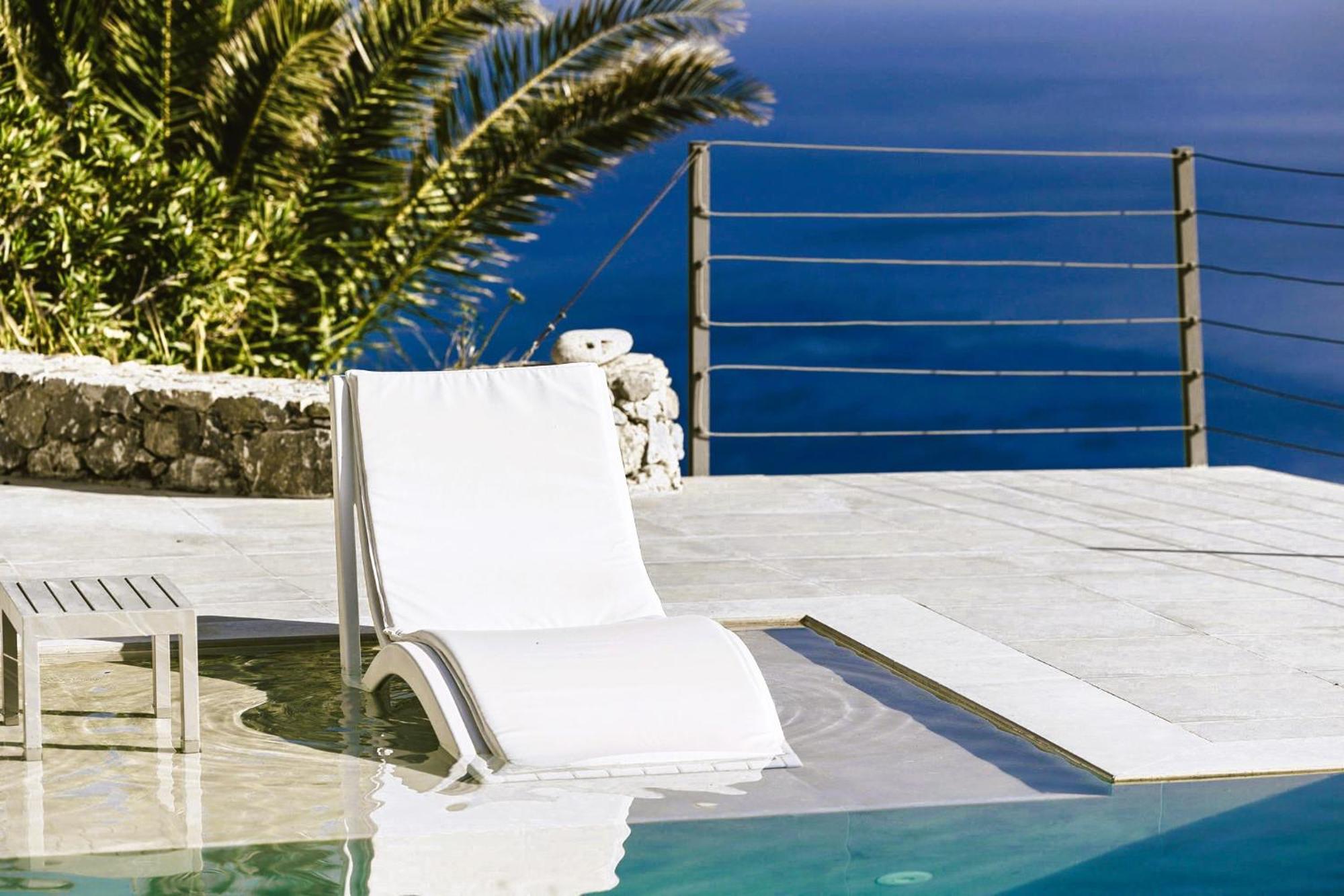 Anemos Luxury Villas 罗达奇诺 外观 照片